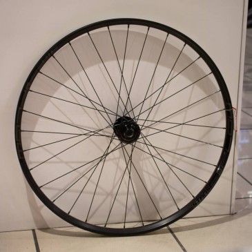 Rueda delante OEM 20 mm...