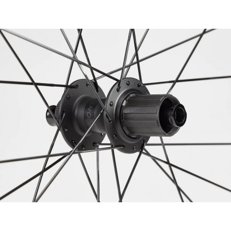 Ruedas BONTRAGER Aeolus ELITE 35 TLR Disc 12-142 Carbono 