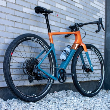 Bicicleta 3T Exploro Max...
