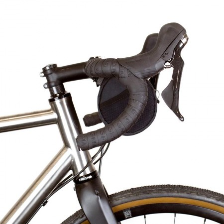 Sacoche de guidon RESTRAP Bidon 1.5L noir 