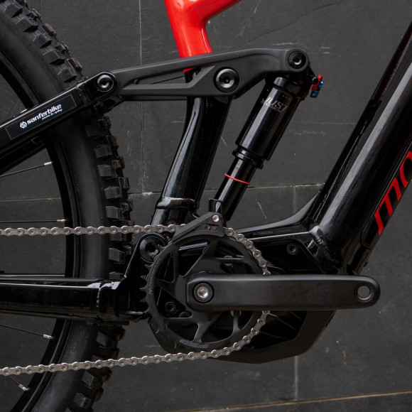 Bicicleta MOUSTACHE Samedi Game 4 LTD Frenos XT 4 Pistones ROJO S