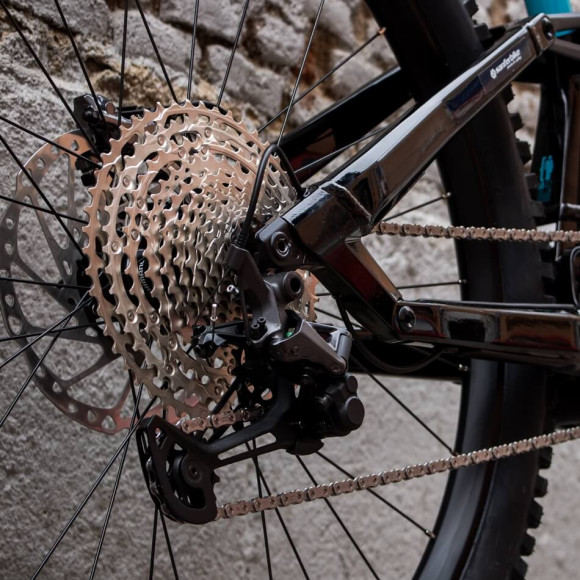 Bicicleta MOUSTACHE Samedi Game 6 LTD Frenos XT 4 Pistones AZUL S