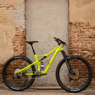 Bicicleta CANNONDALE...