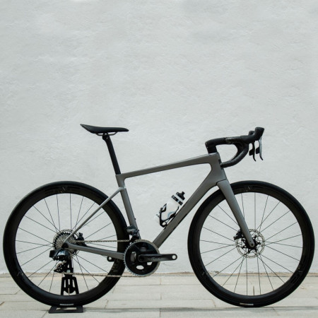 Bicicleta ENVE Melee SHIMANO Ultegra Di2 GRIS 52