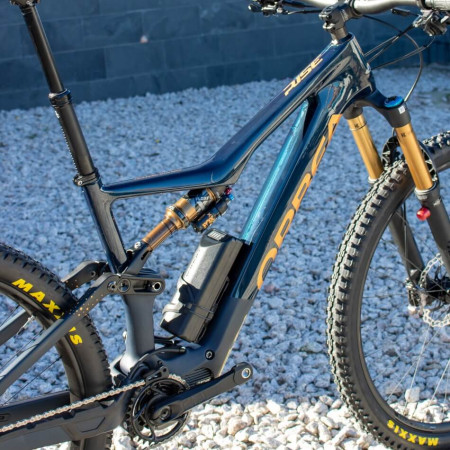Bicicleta ORBEA Rise M10 2022 + batería extra Range Extender 252Wh ANTRACITA M