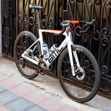 Bicicleta BMC Teammachine SLR01 Ultegra Di2 ZIPP 303S BLANCO 54