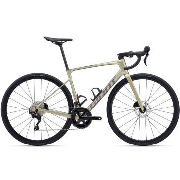 Bicicleta GIANT Defy...