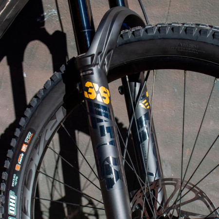 Bicicleta ORBEA Wild M20 Custom Horquilla Fox 38 160 mm Grip 2023 ANTRACITA L