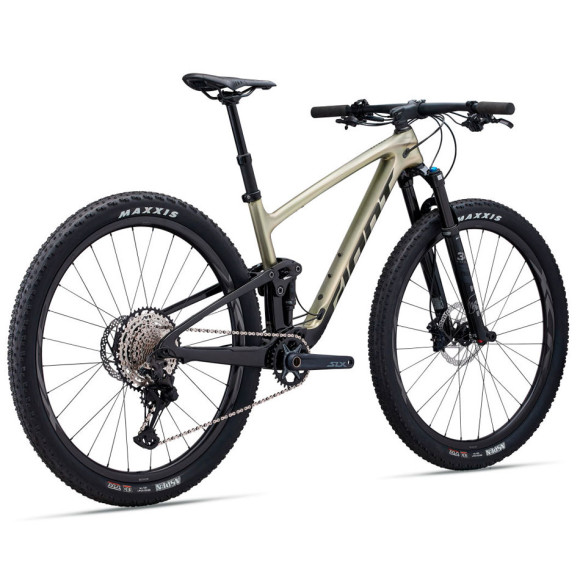 Bicicleta GIANT Anthem Advanced 29 2 2024 NEGRO S