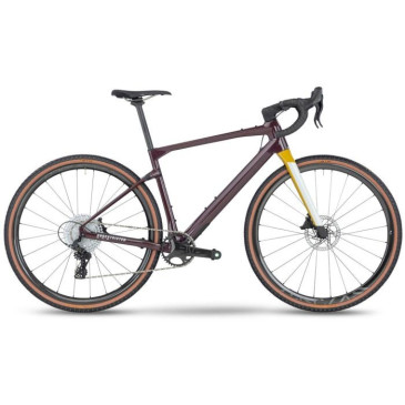 Bicicleta BMC URS 01 THREE...