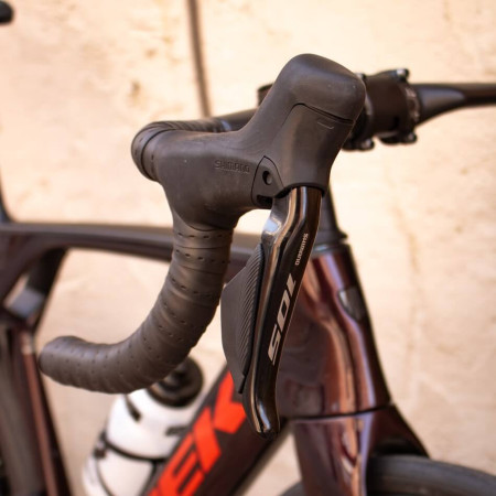 Bicicleta TREK Madone SL 6 Gen 7 2024 Edición Limitada NEGRO ROJO 47