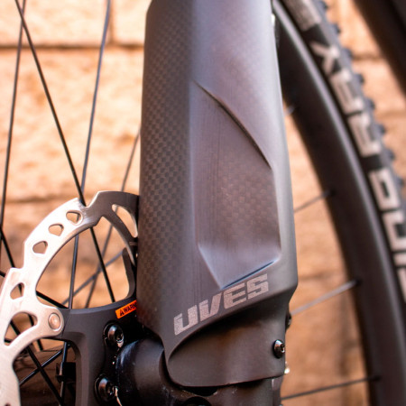 Protector Carbono UVES Lefty 