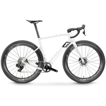 Vélo en carbone 3T Racemax...