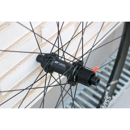 Ruedas DT SWISS XR1650 Spline 25c TLR CL,StarRatchet 